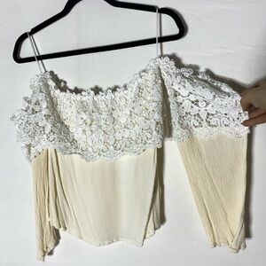One The Land White Lace Over Cream Crinkle Fabric Off Shoulder Crop Top M